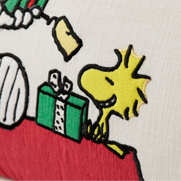 Pottery Barn Snoopy & Woodstock Holiday Gifting Peanuts Lumbar Pillow Cover 🎁 - Picture 2 of 16